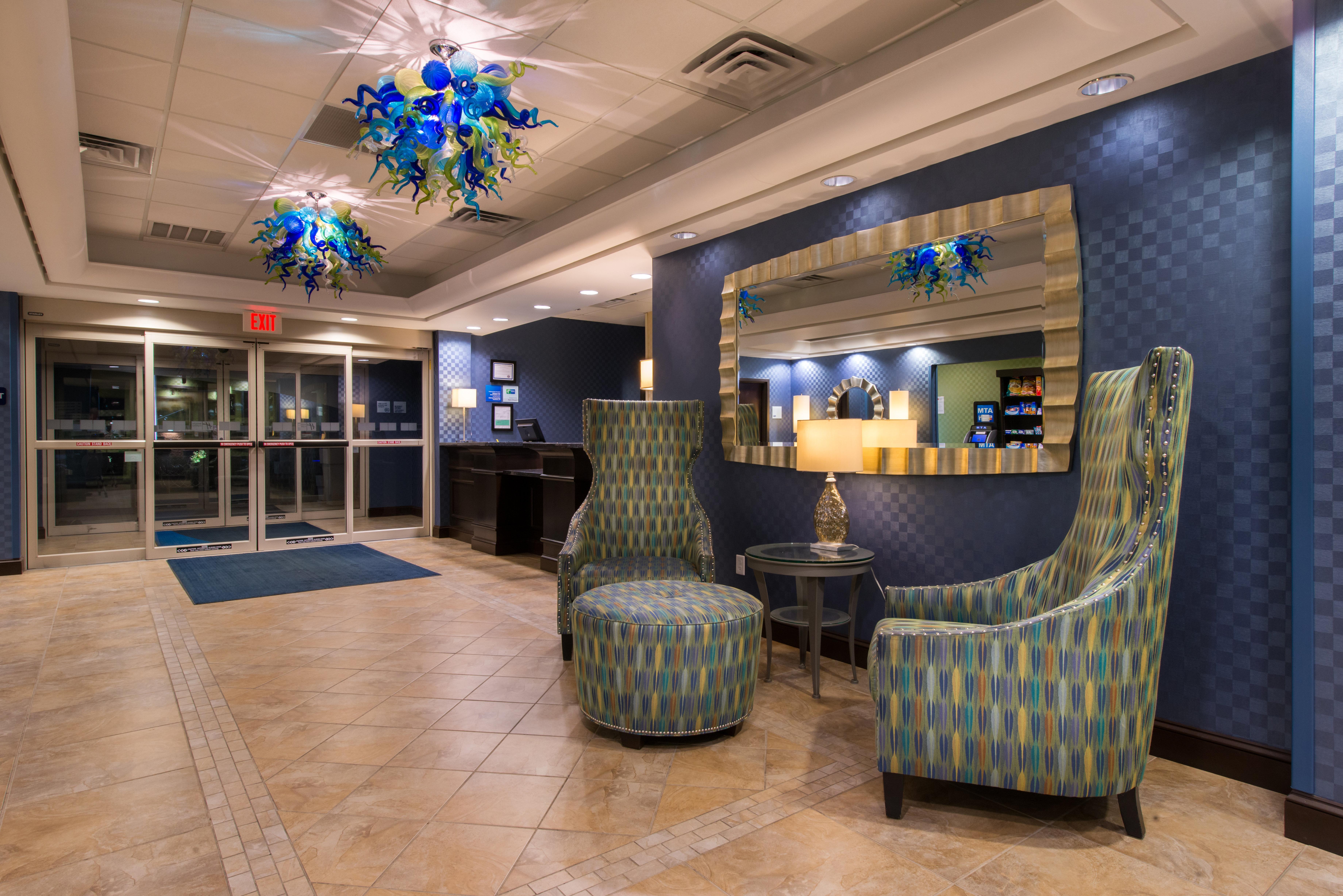 Holiday Inn Express And Suites Dickson City By Ihg Ngoại thất bức ảnh