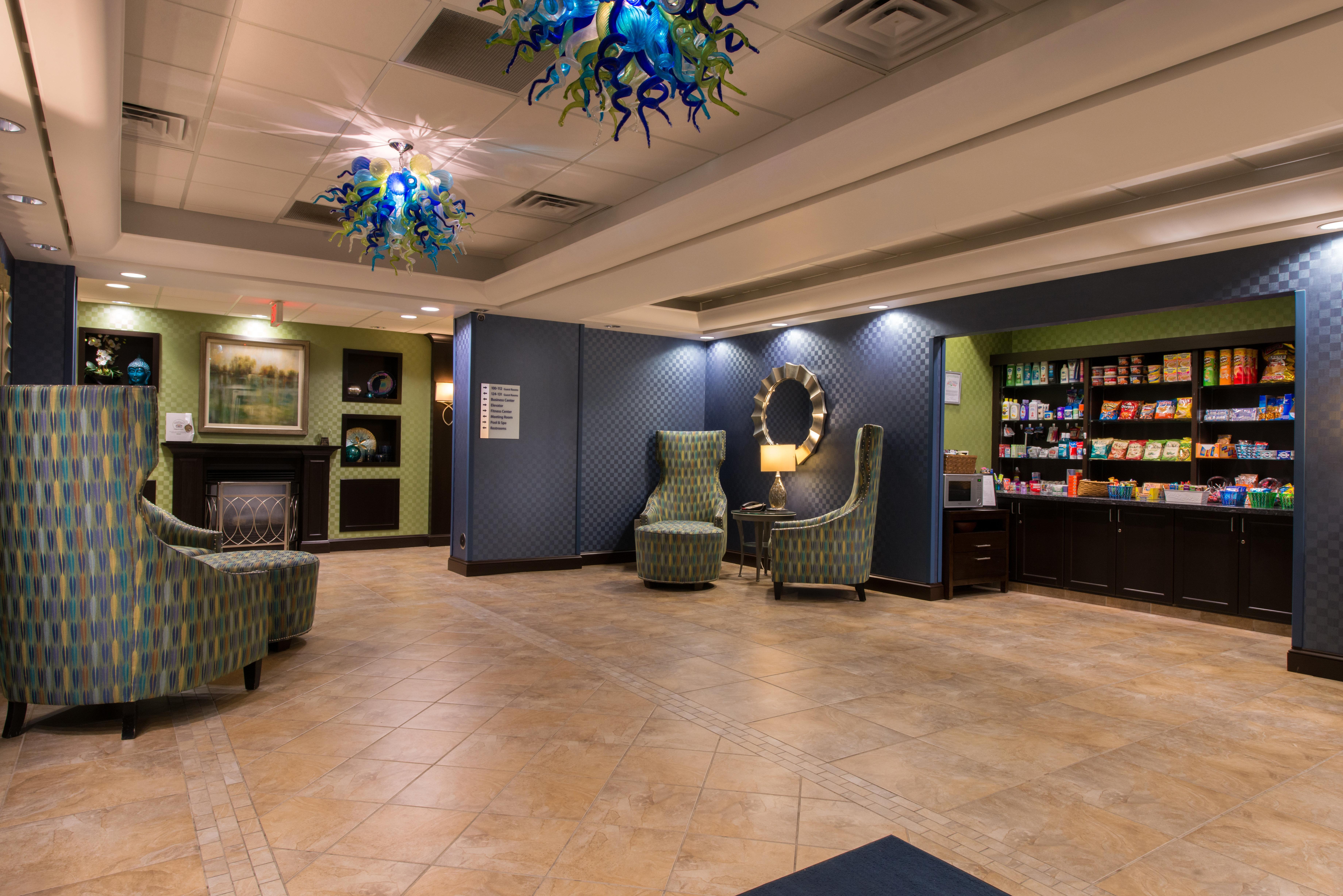Holiday Inn Express And Suites Dickson City By Ihg Ngoại thất bức ảnh